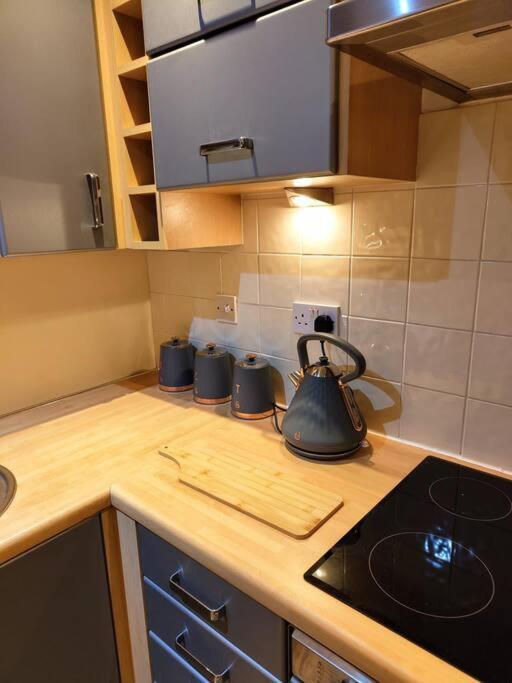 Cosy Central Modern Apartment Nantwich Exteriör bild